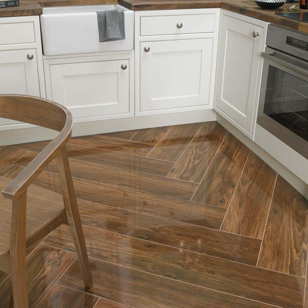 french-oak-polished-wood-effect-tiles Gallery