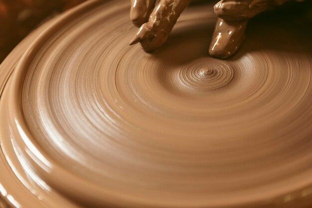 Applications of ceramics