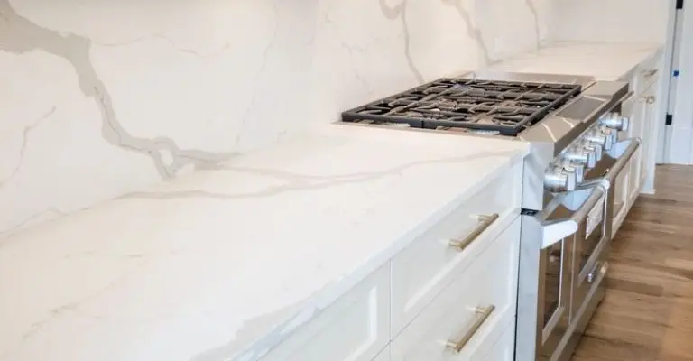comptoir de quartz Laval