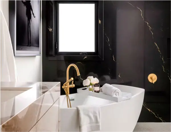 SALLE-DE-BAIN EN QUARTZ