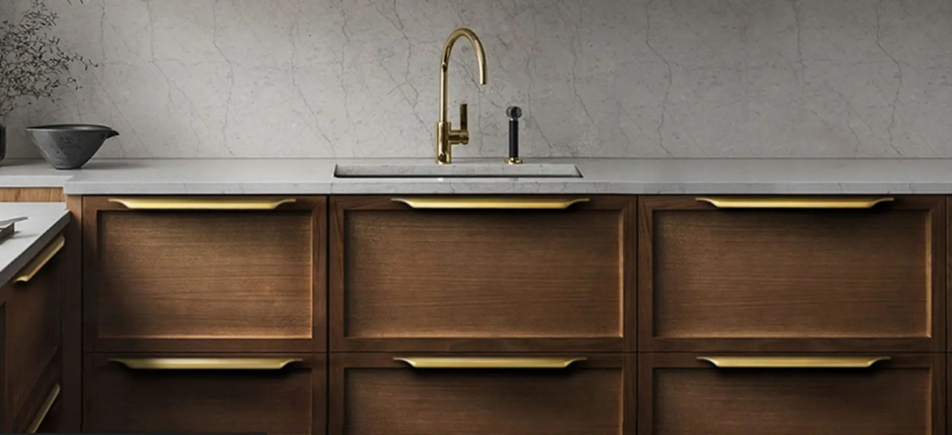 Choosing Cabinet Hardware: A Guide to Key Considerations for Handles and Knobs