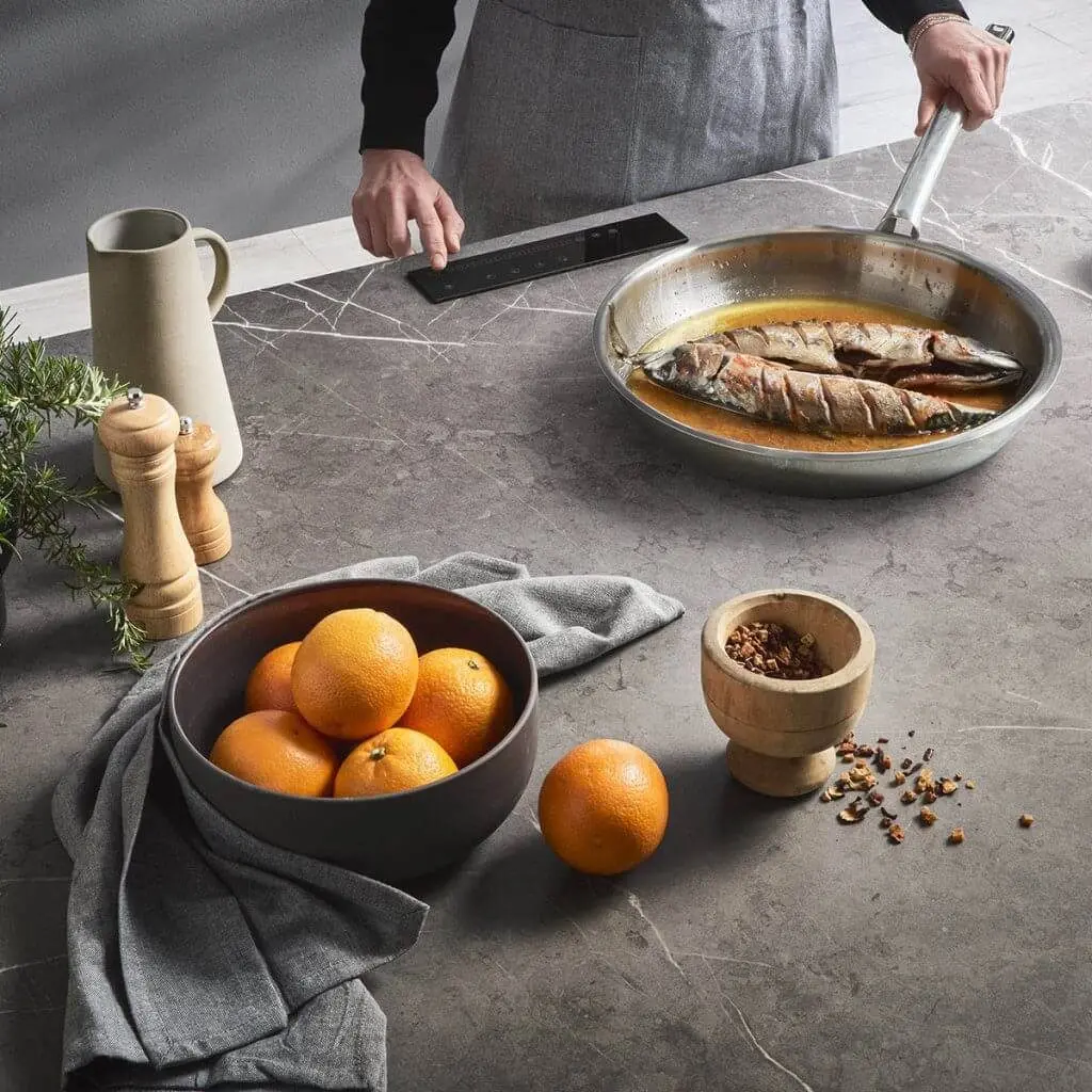 Dekton cooktop