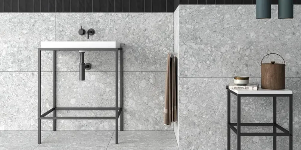 salle de bain et douche en céramique