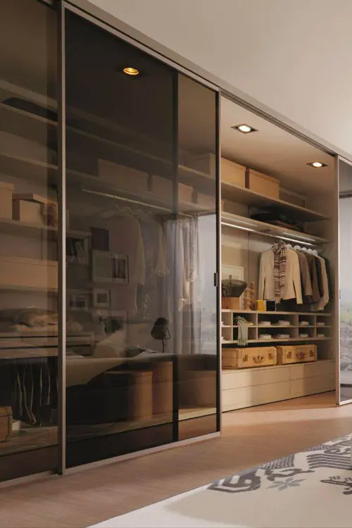 Armoires walk-in